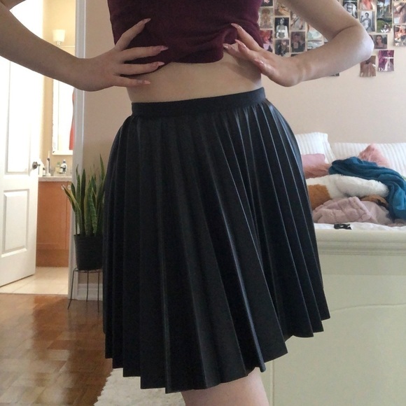FAUX Leather Pleated Skirt - Picture 2 of 4
